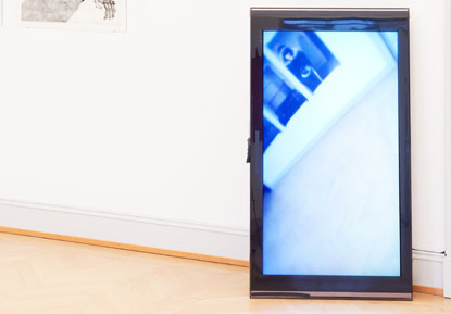 Andy Guhl - Cutting LCD